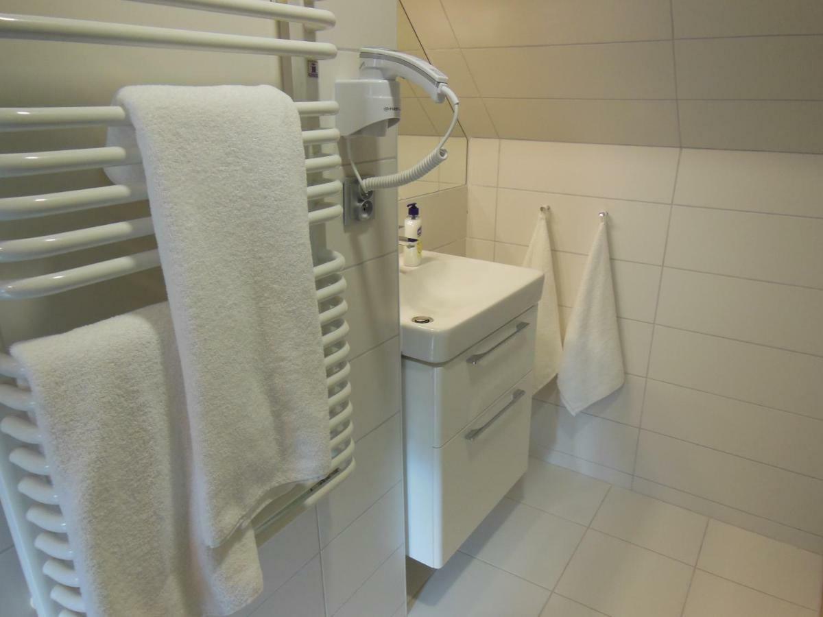 Apartamenty Jester Wrocław Buitenkant foto